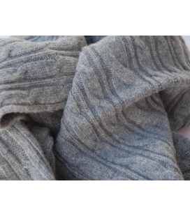 Wool scarf CABLE